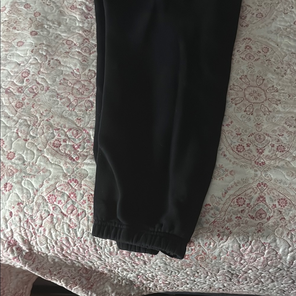 Vlexin Black Sweatpants - Picture 5 of 6